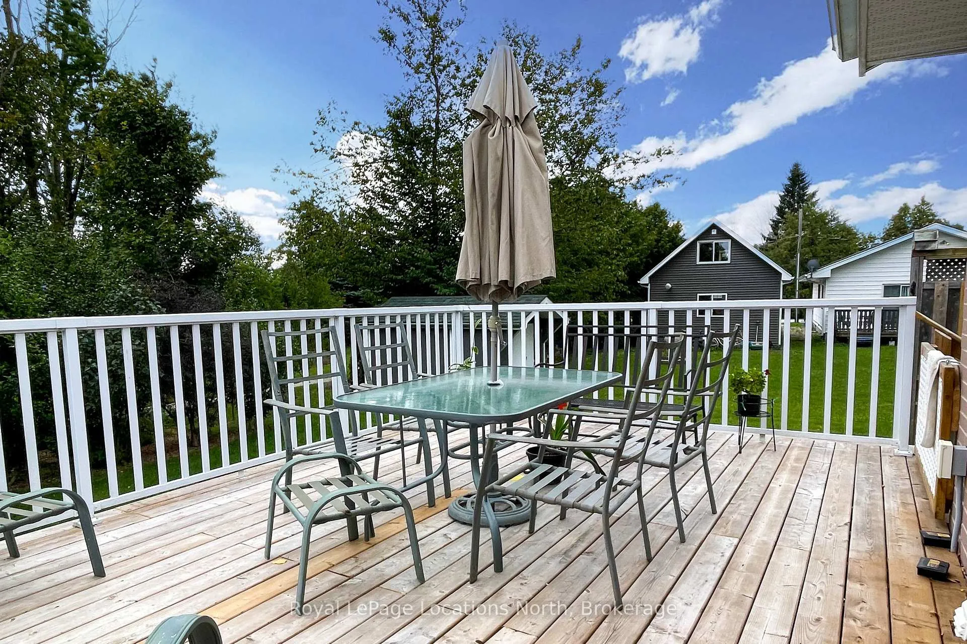 Photo 8 of 223 Pearson Street, Meaford — HOMEH