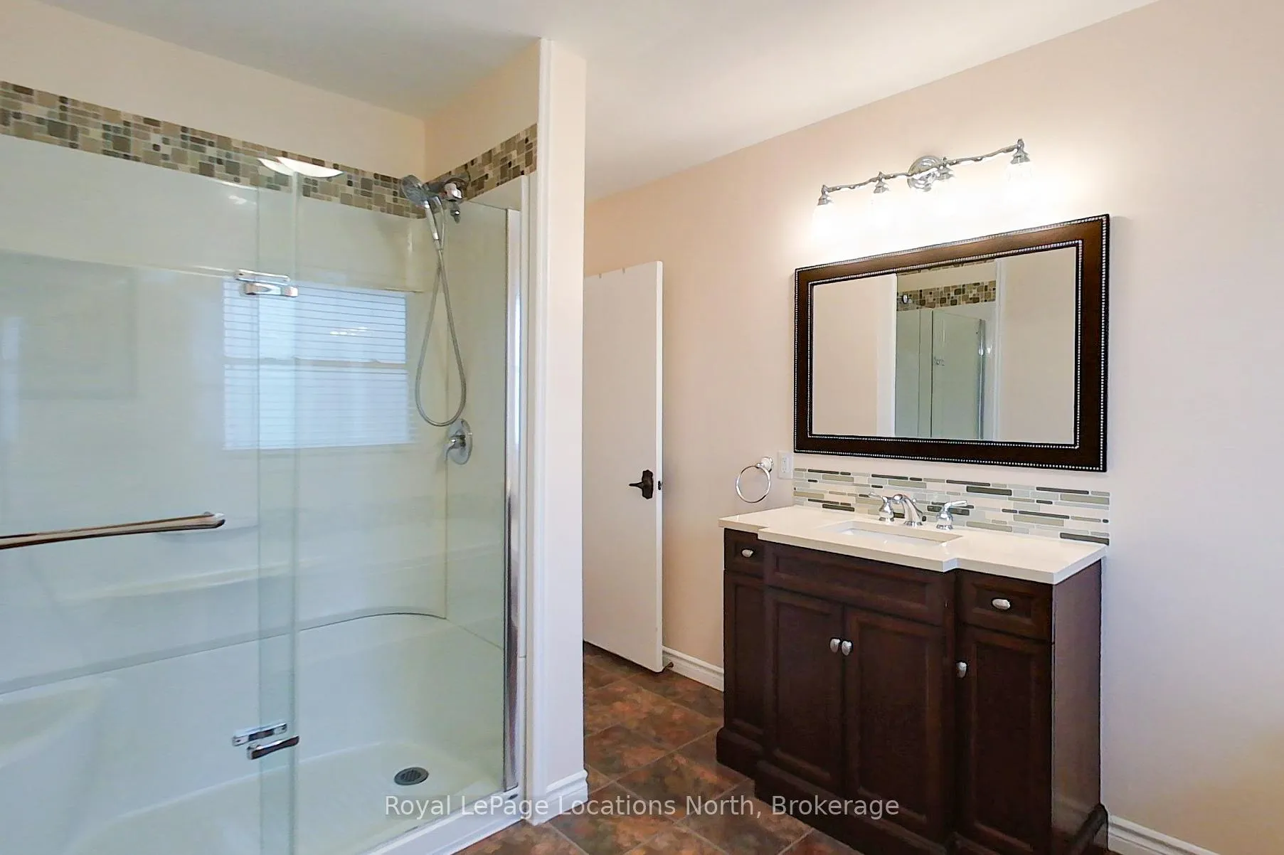 Photo 22 of 223 Pearson Street, Meaford — HOMEH