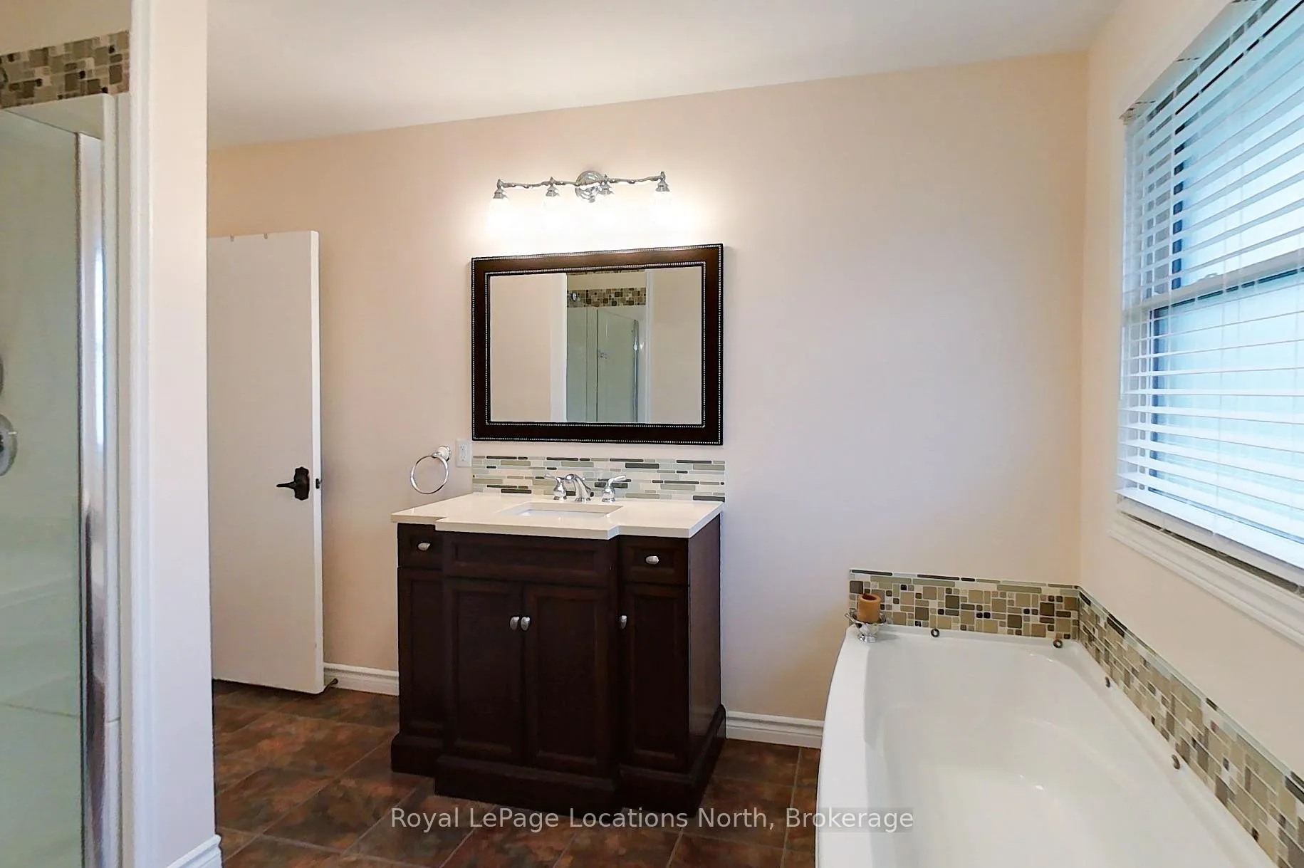 Photo 23 of 223 Pearson Street, Meaford — HOMEH