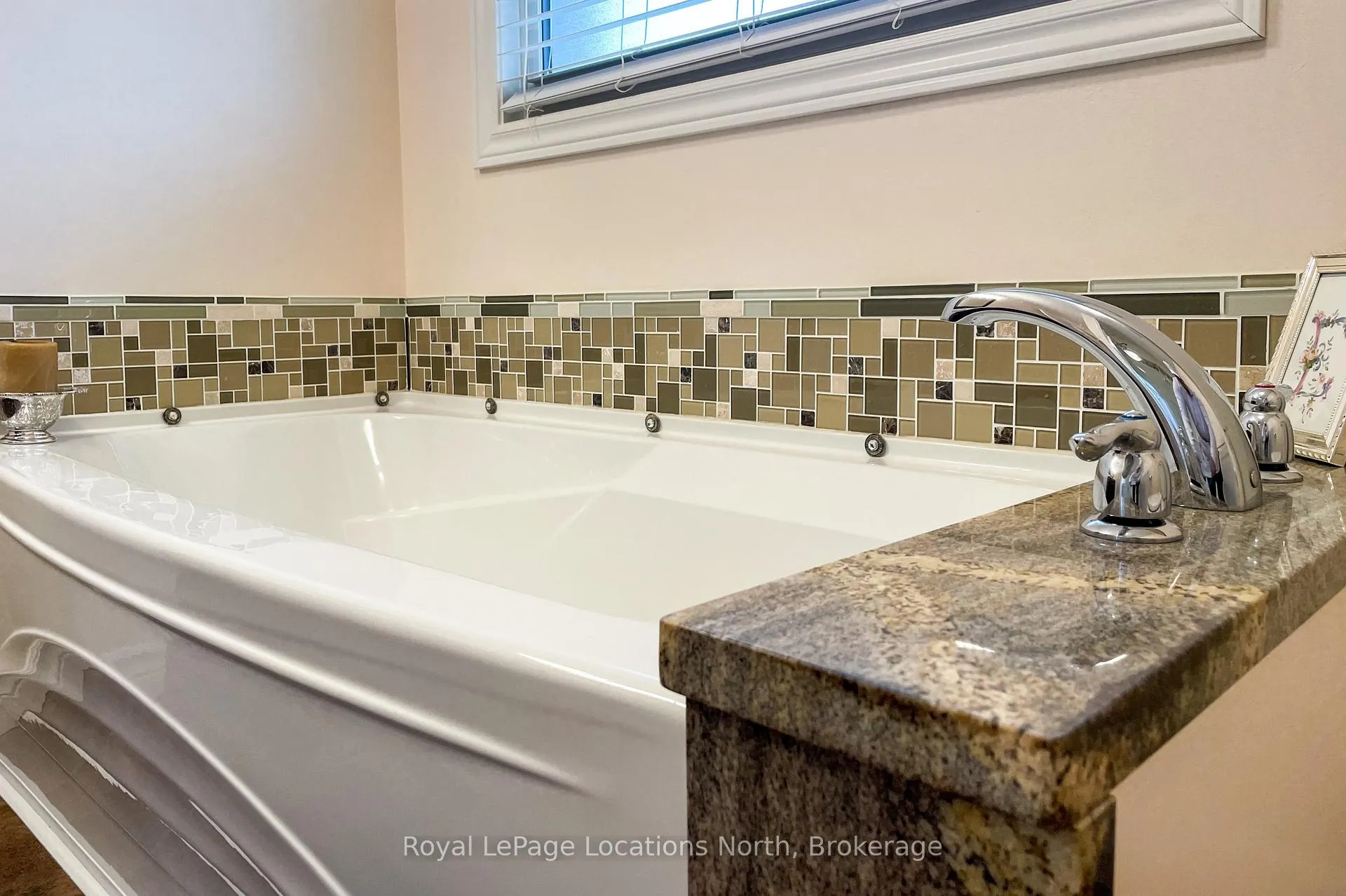 Photo 24 of 223 Pearson Street, Meaford — HOMEH