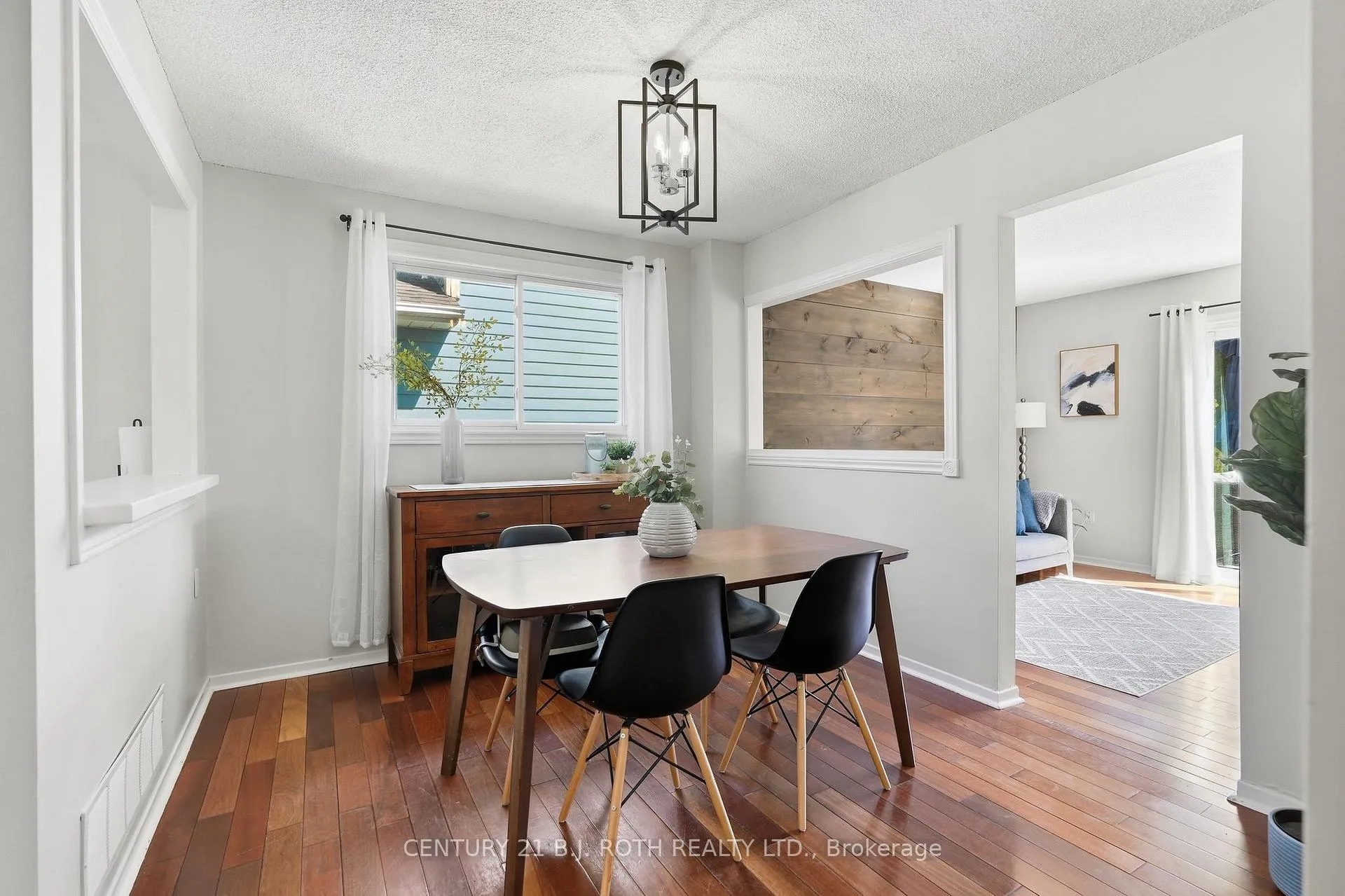 Photo 11 of 109 Elizabeth Street, Barrie, Ardagh — HOMEH