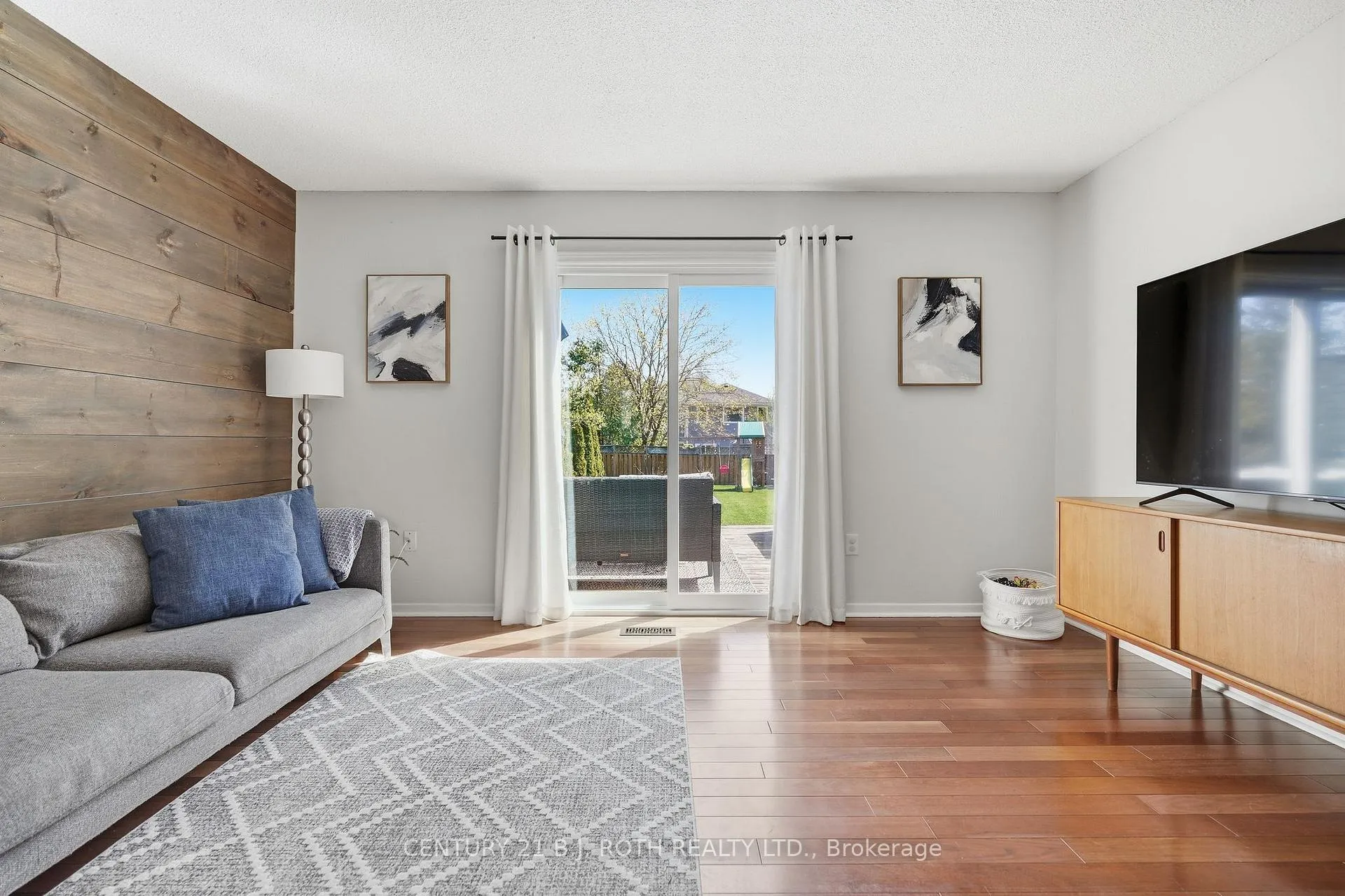 Photo 13 of 109 Elizabeth Street, Barrie, Ardagh — HOMEH