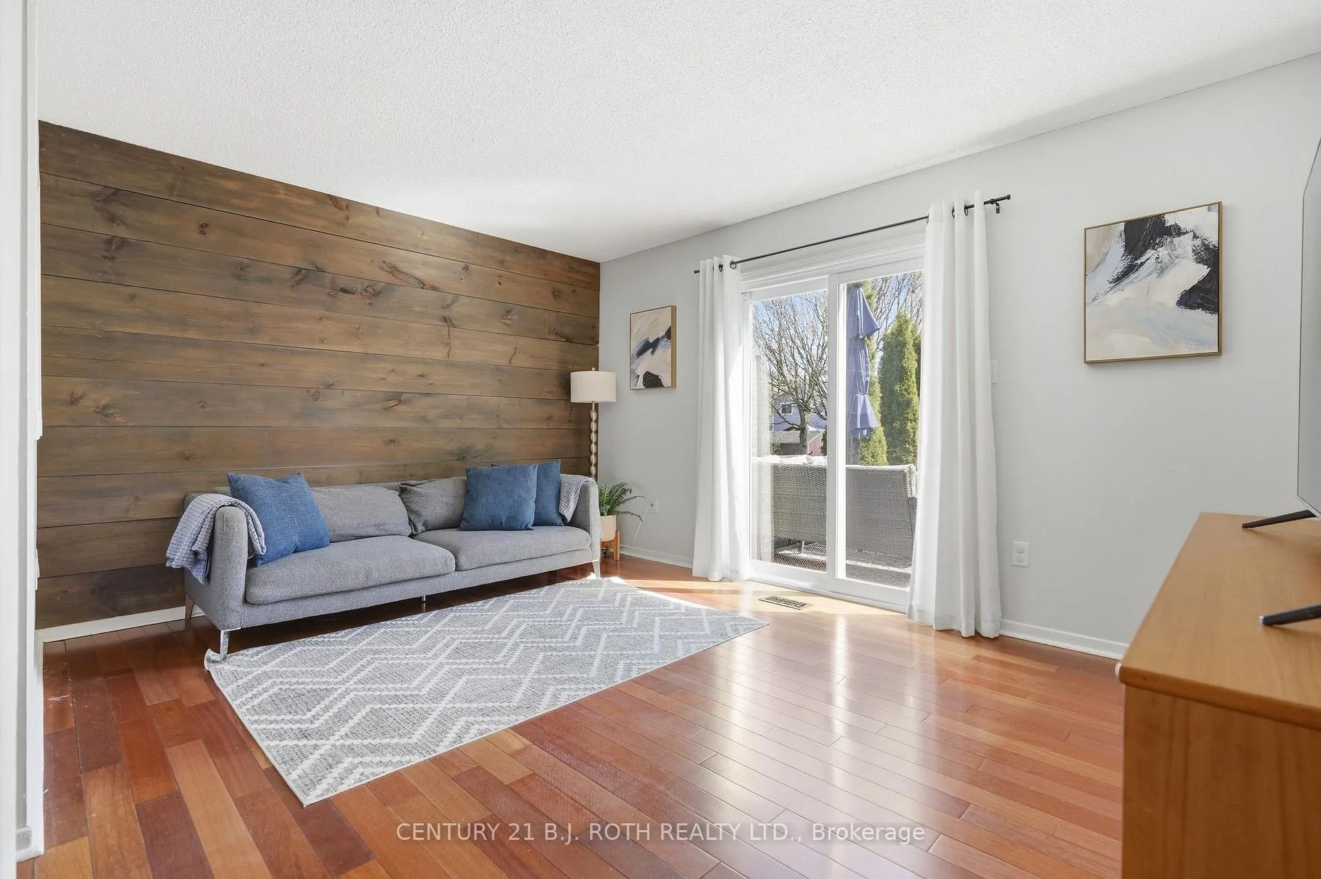 Photo 15 of 109 Elizabeth Street, Barrie, Ardagh — HOMEH