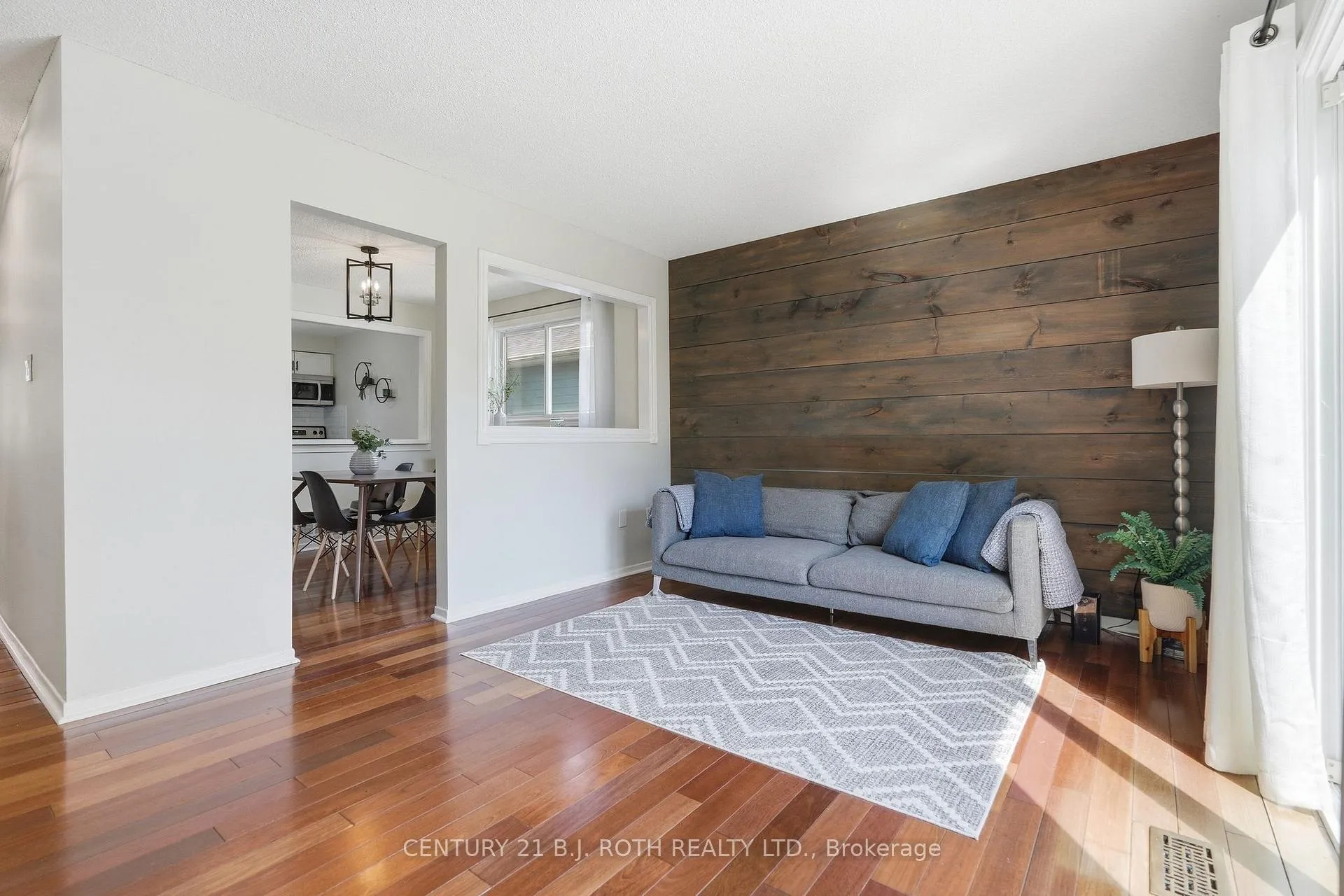 Photo 16 of 109 Elizabeth Street, Barrie, Ardagh — HOMEH