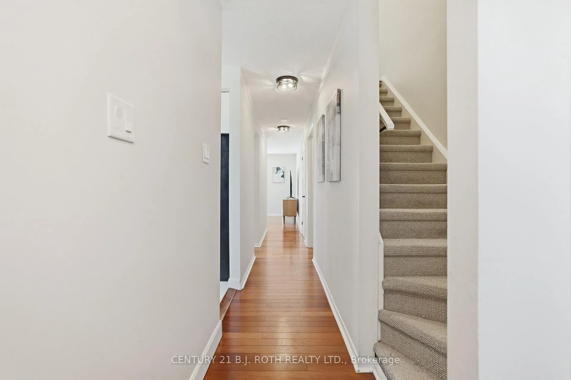 Photo 19 of 109 Elizabeth Street, Barrie, Ardagh — HOMEH