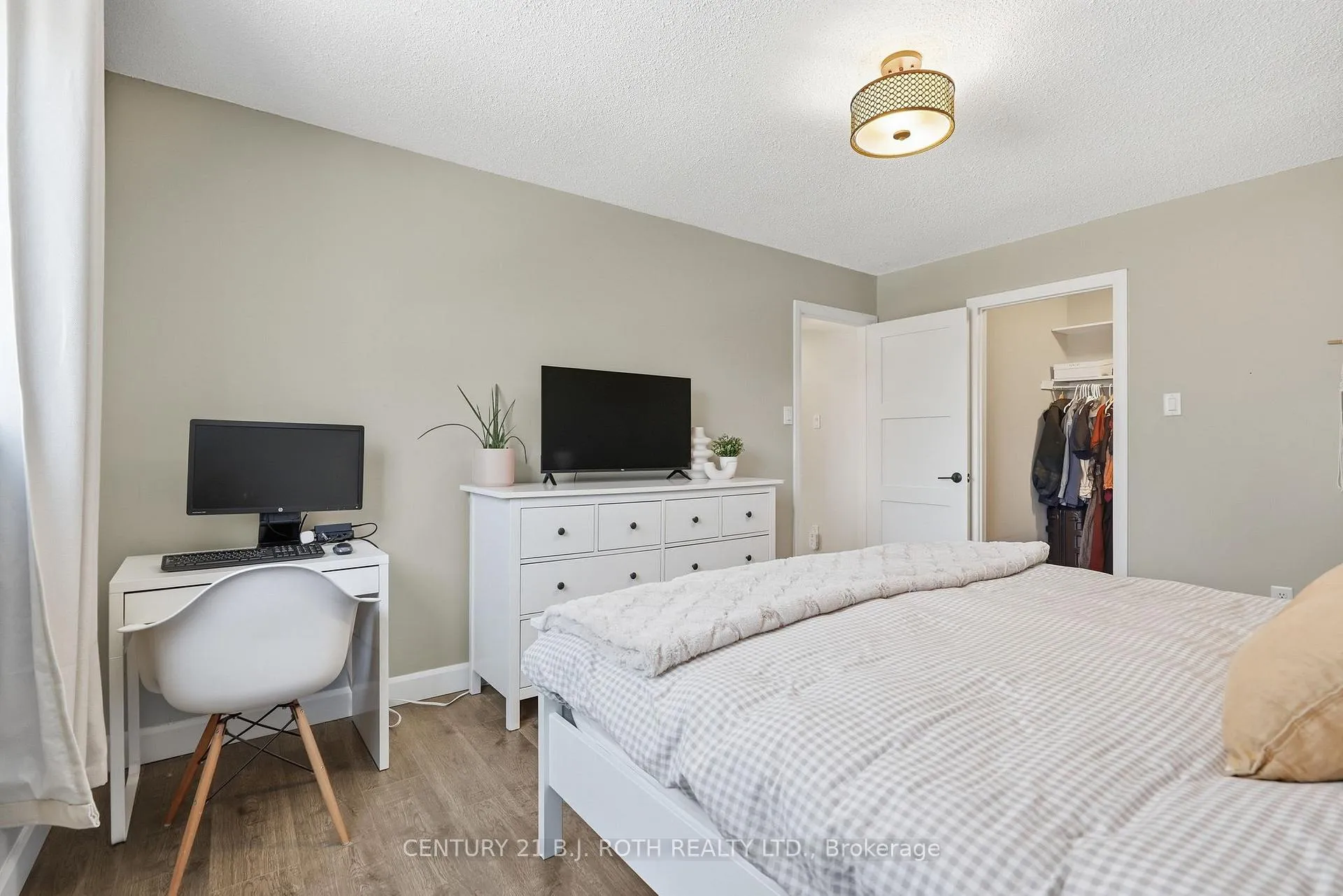 Photo 21 of 109 Elizabeth Street, Barrie, Ardagh — HOMEH