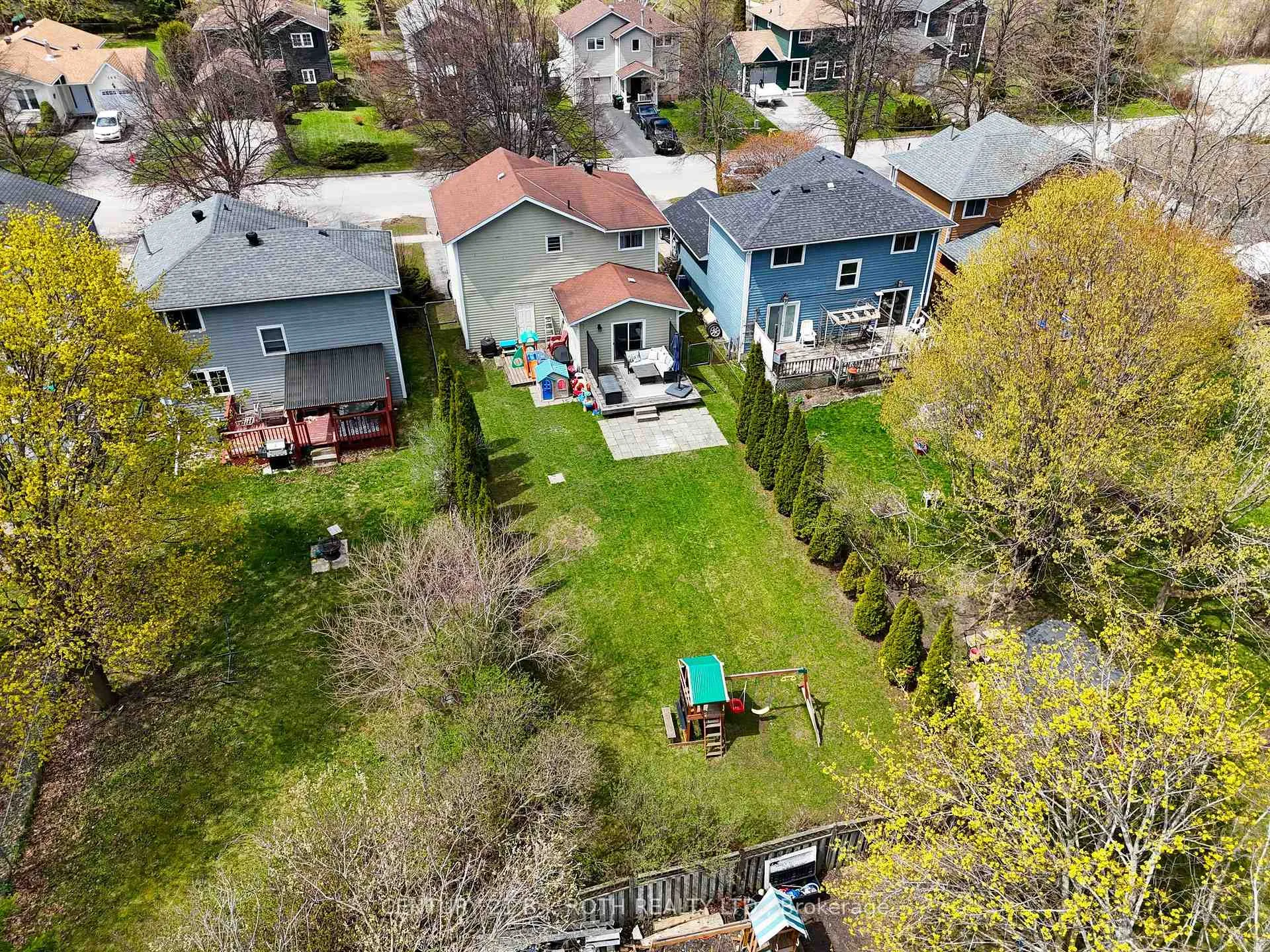 Photo 43 of 109 Elizabeth Street, Barrie, Ardagh — HOMEH
