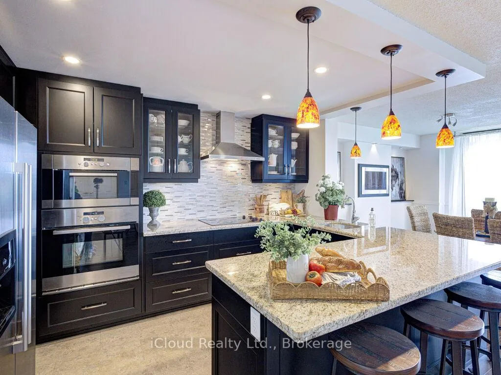 Photo 12 of Unit 604, 2055 Upper Middle Road, Burlington, Brant Hills — HOMEH