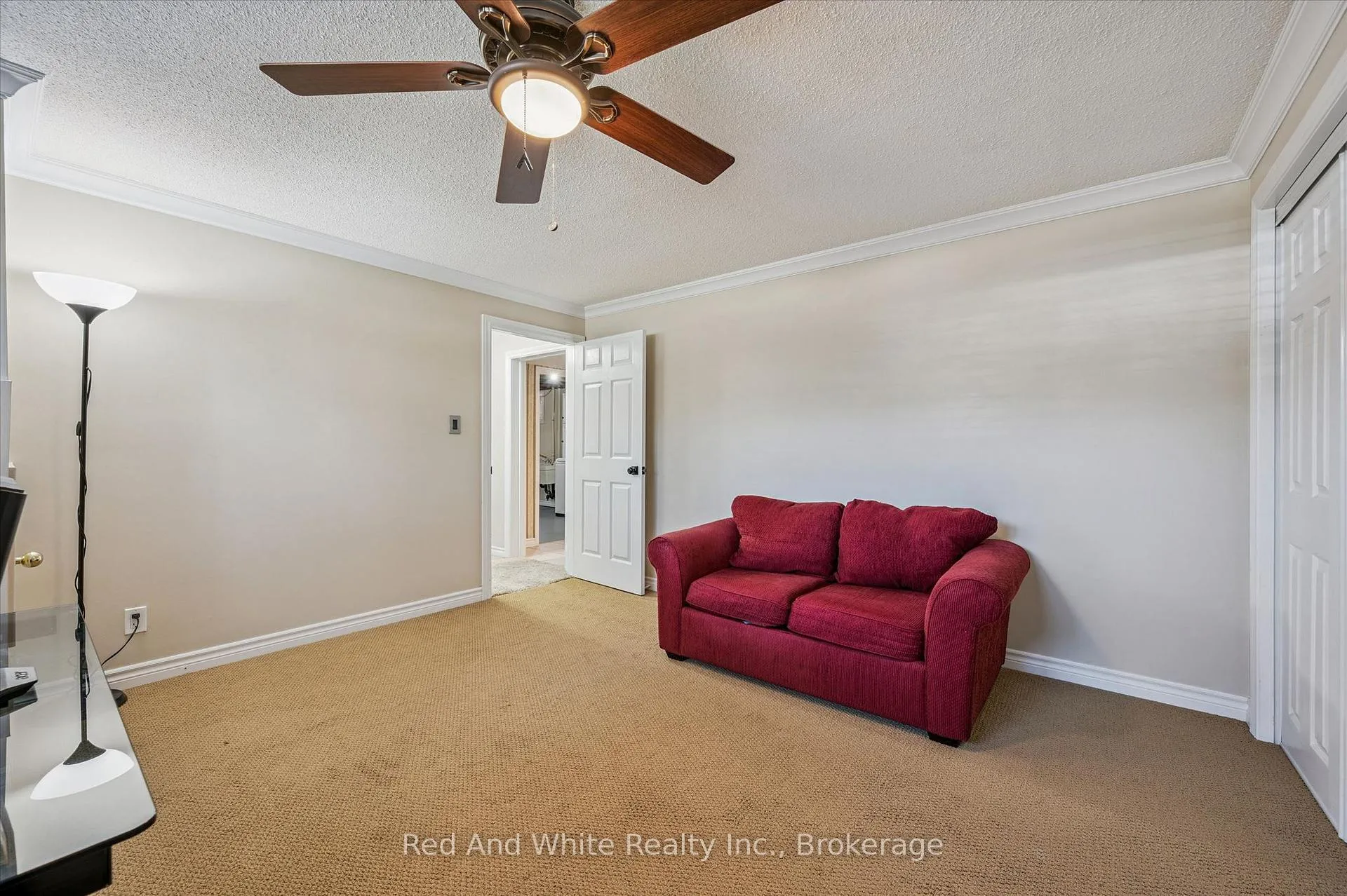 Photo 29 of 47 Oakhurst Crescent, Kitchener — HOMEH