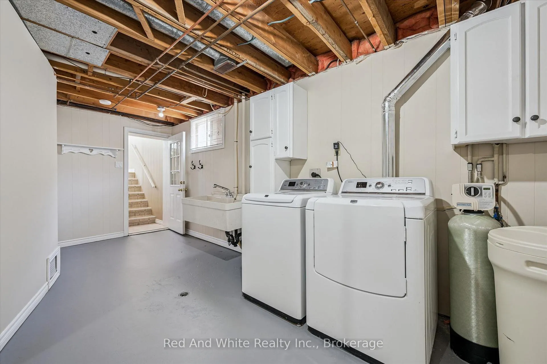 Photo 33 of 47 Oakhurst Crescent, Kitchener — HOMEH