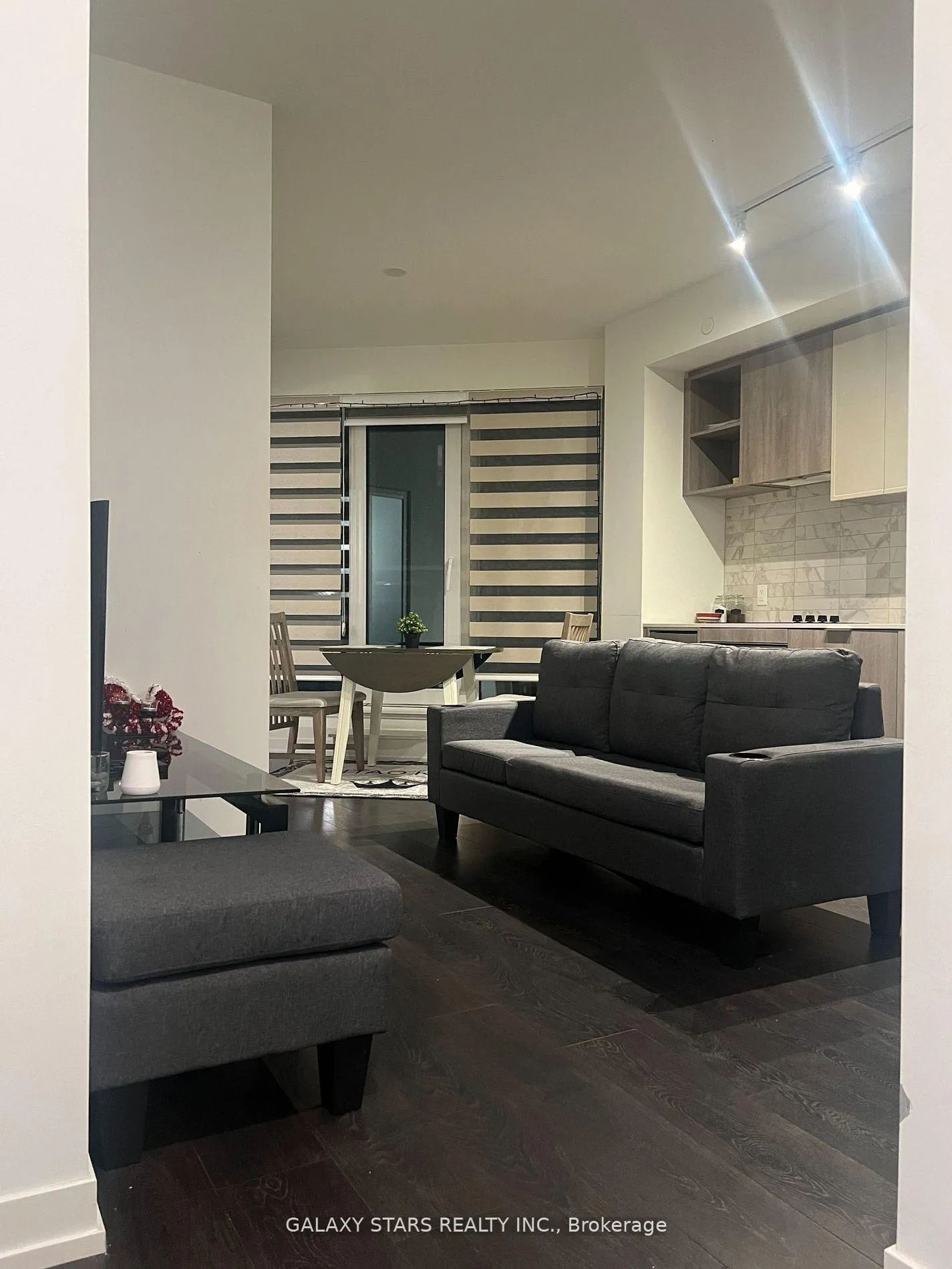 Photo 9 of Unit 307, 2020 Bathurst Street, Toronto, Humewood-Cedarvale — HOMEH