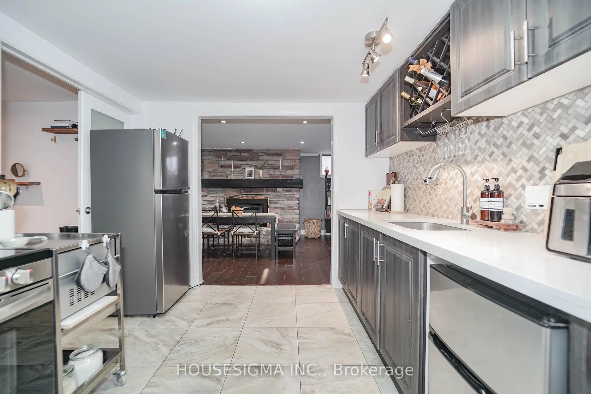 Photo 31 of 919 Central Park Boulevard N, Oshawa, Centennial — HOMEH