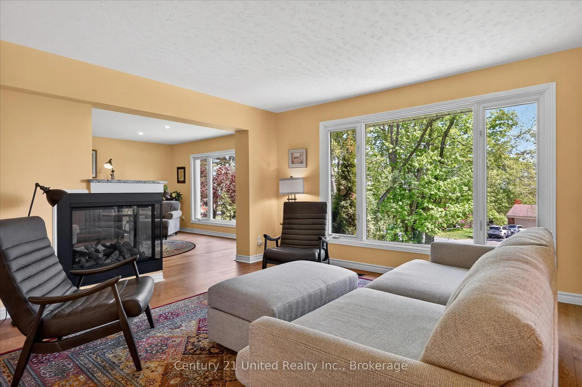 Photo 5 of 11 Crestwood Avenue, Peterborough, Monaghan Ward 2 — HOMEH