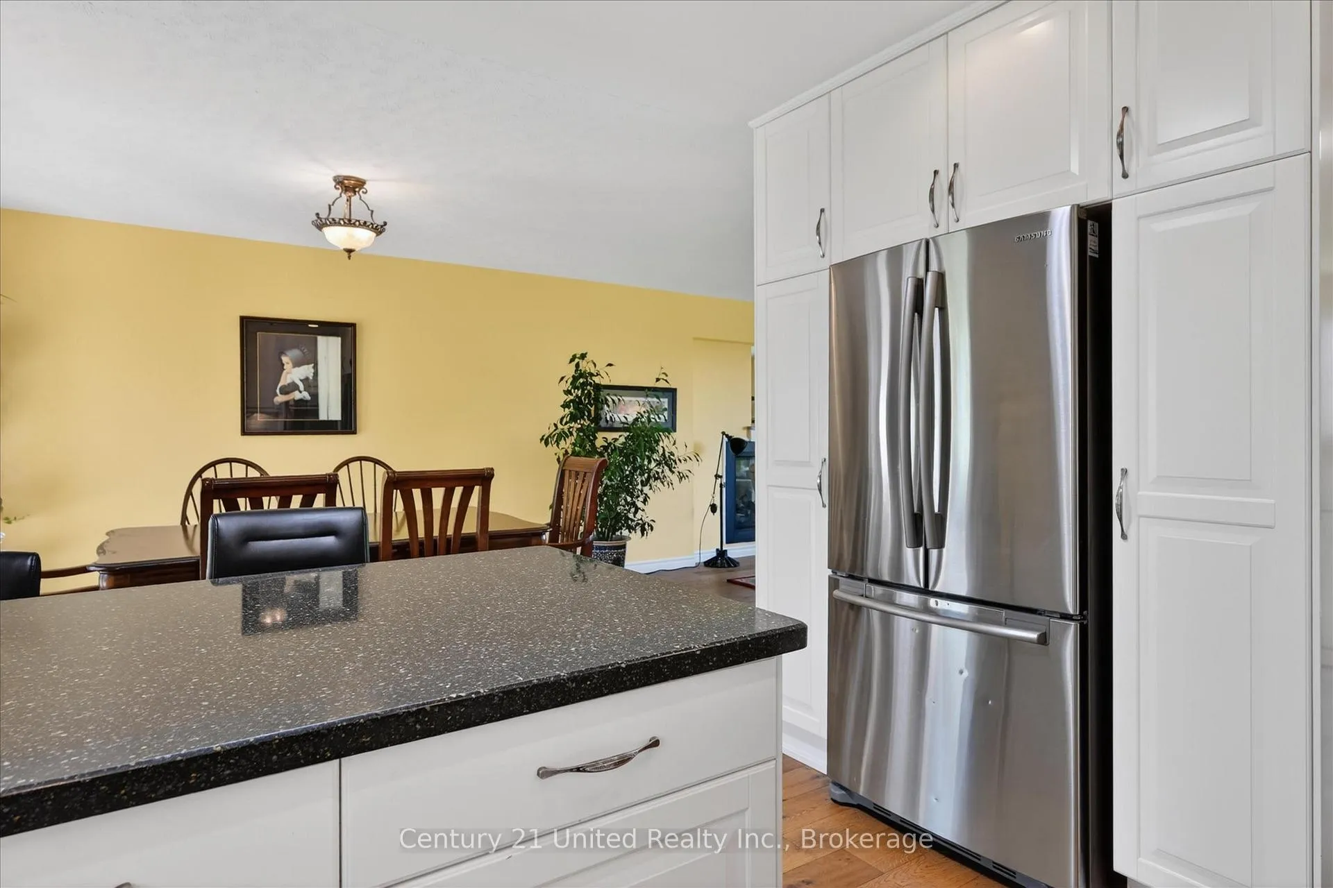 Photo 11 of 11 Crestwood Avenue, Peterborough, Monaghan Ward 2 — HOMEH