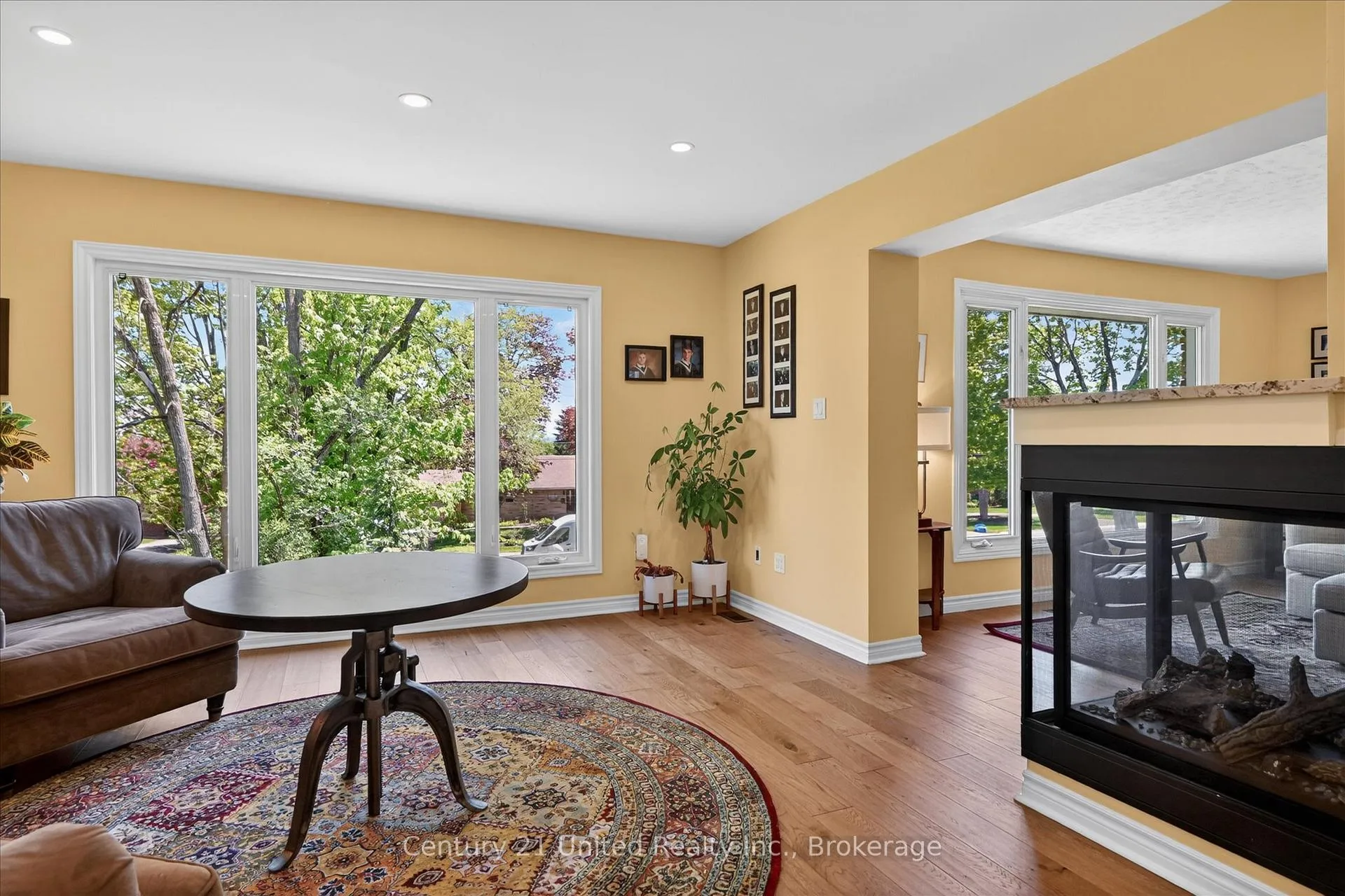 Photo 13 of 11 Crestwood Avenue, Peterborough, Monaghan Ward 2 — HOMEH