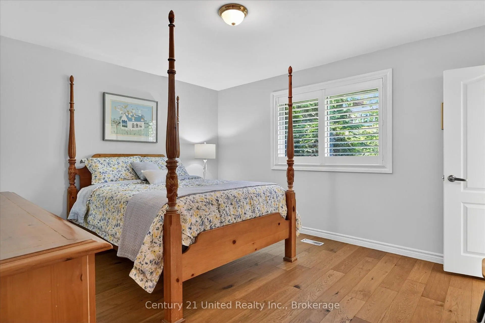 Photo 21 of 11 Crestwood Avenue, Peterborough, Monaghan Ward 2 — HOMEH