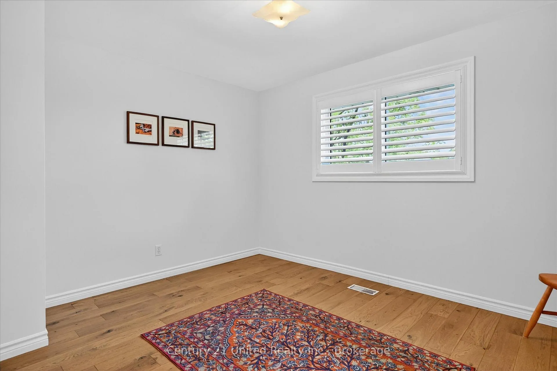 Photo 25 of 11 Crestwood Avenue, Peterborough, Monaghan Ward 2 — HOMEH