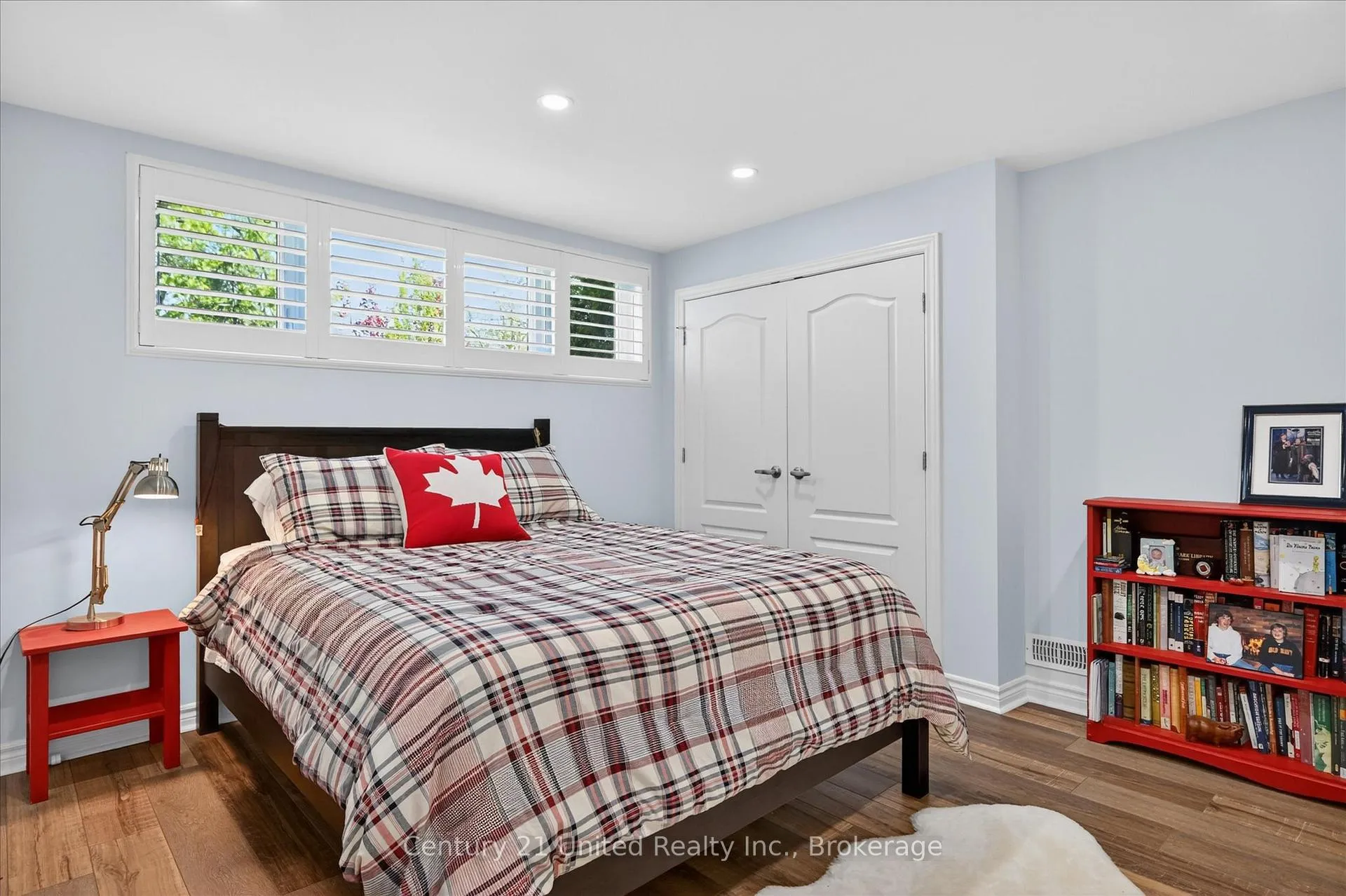Photo 32 of 11 Crestwood Avenue, Peterborough, Monaghan Ward 2 — HOMEH