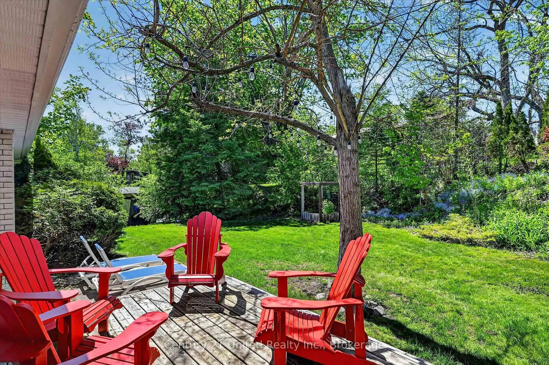 Photo 37 of 11 Crestwood Avenue, Peterborough, Monaghan Ward 2 — HOMEH