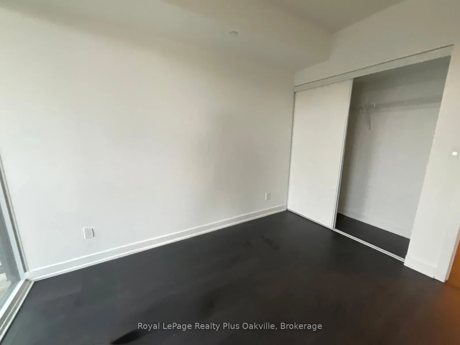 Photo 16 of Unit A202, 3210 Dakota Common, Burlington, Alton — HOMEH