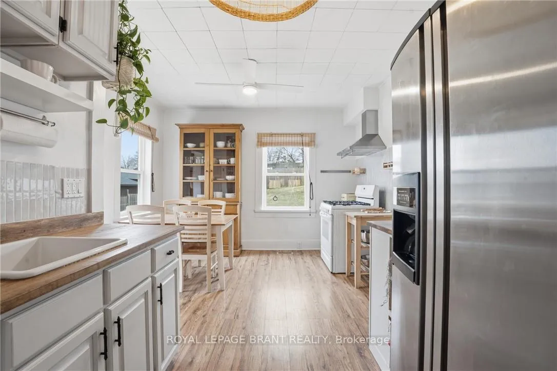 Photo 13 of 26 Franklin Street, Brant, Paris — HOMEH