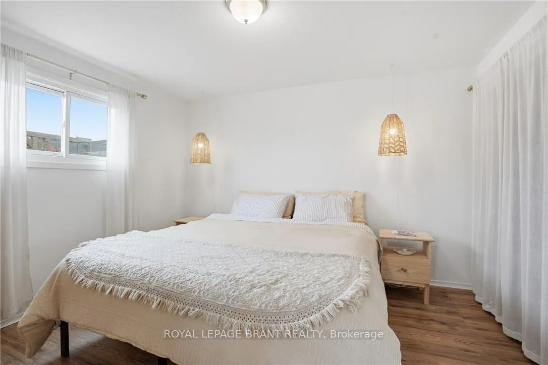 Photo 15 of 26 Franklin Street, Brant, Paris — HOMEH