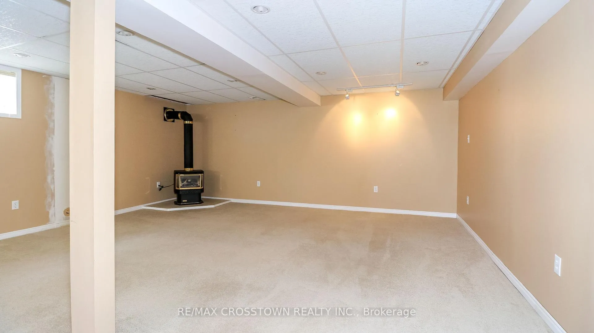 Photo 25 of 1840 Mill Street, Innisfil, Alcona — HOMEH