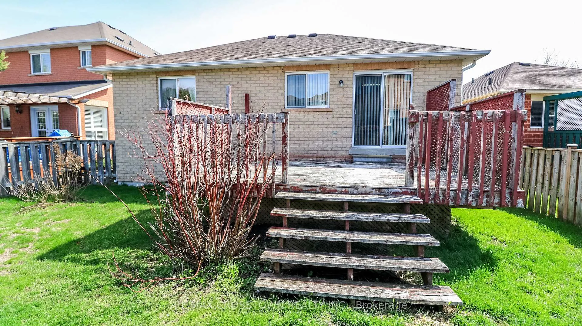 Photo 36 of 1840 Mill Street, Innisfil, Alcona — HOMEH