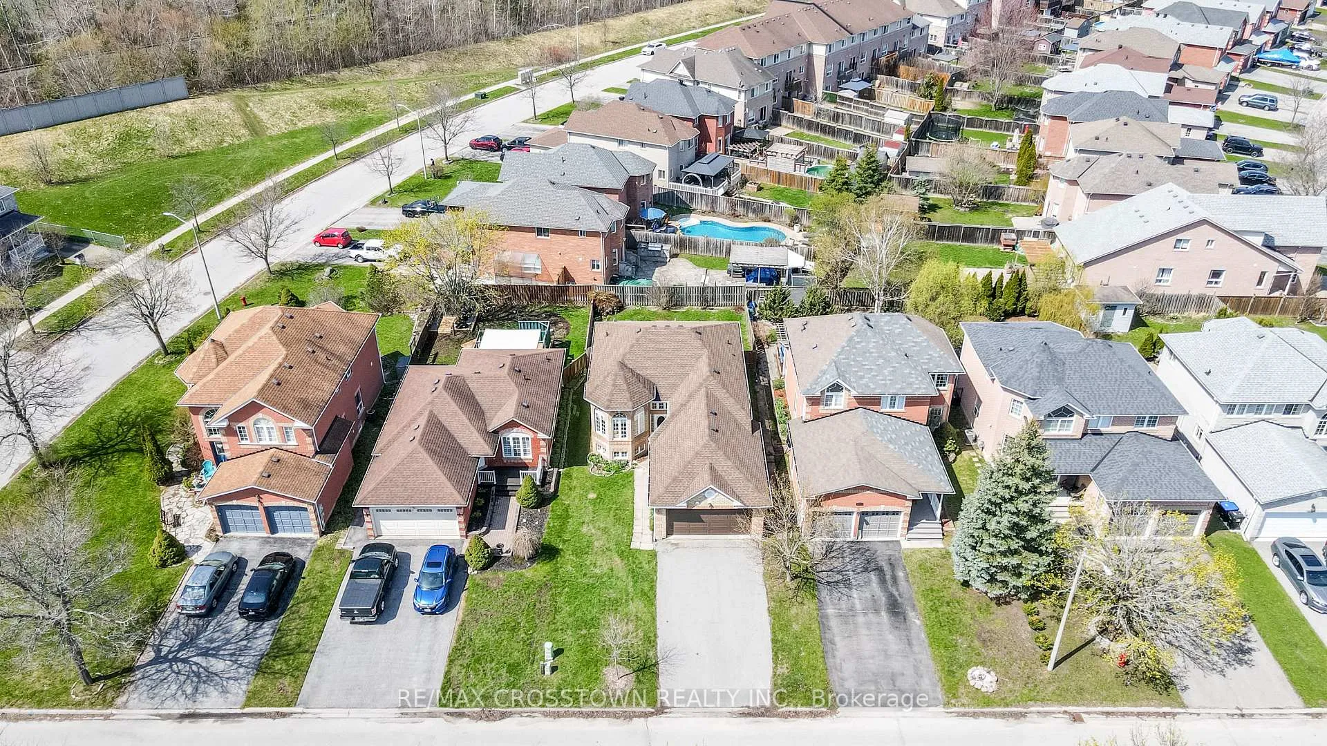 Photo 40 of 1840 Mill Street, Innisfil, Alcona — HOMEH