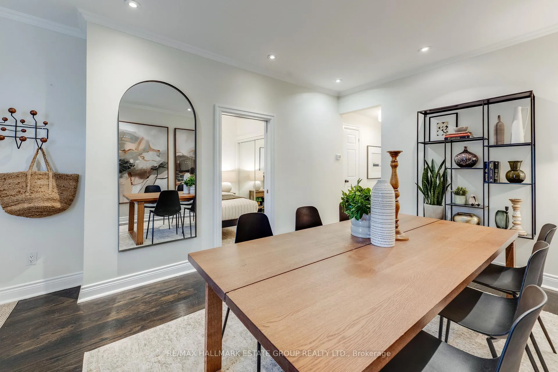 Photo 6 of 203 Rhodes Avenue, Toronto, Greenwood-Coxwell — HOMEH