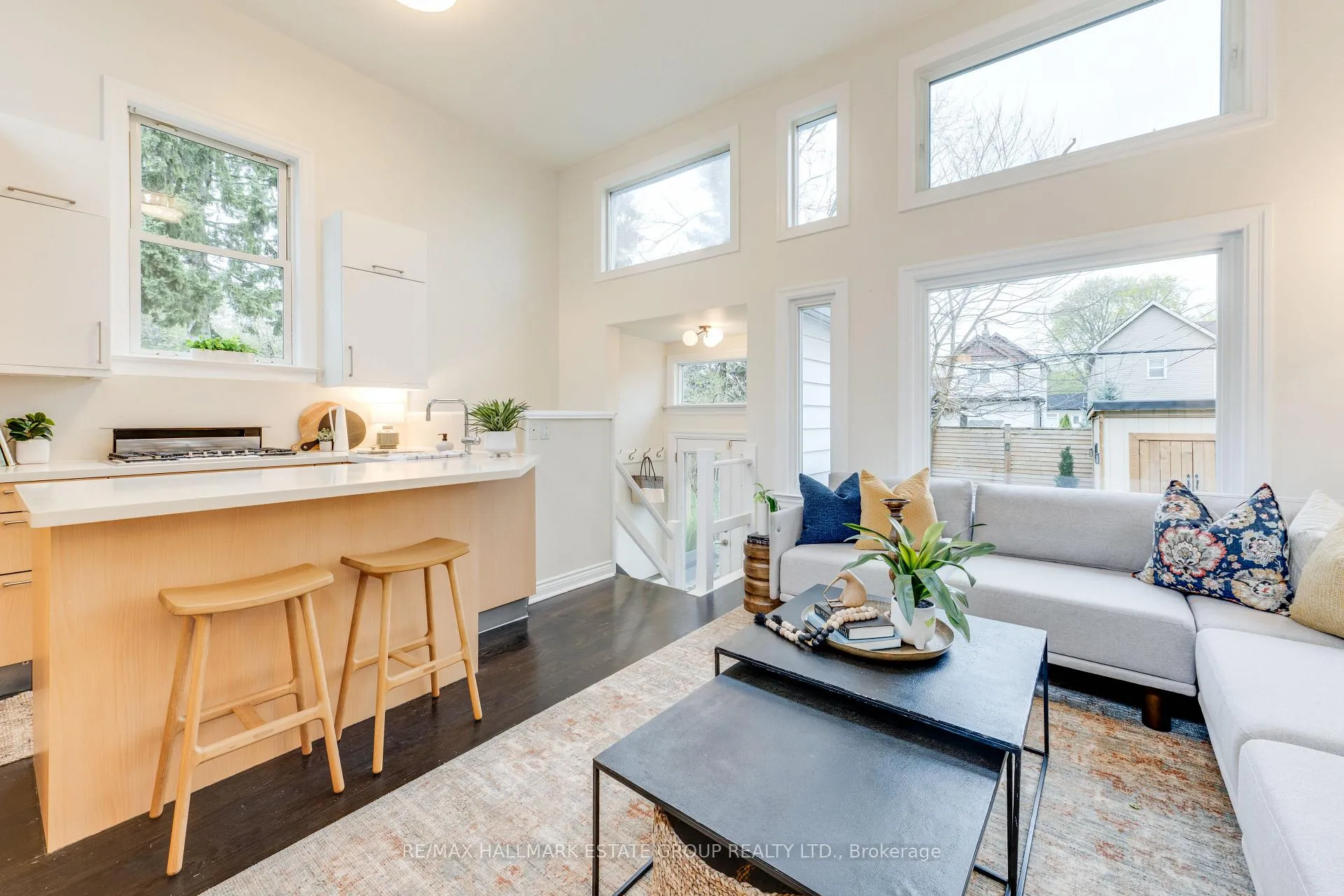 Photo 9 of 203 Rhodes Avenue, Toronto, Greenwood-Coxwell — HOMEH