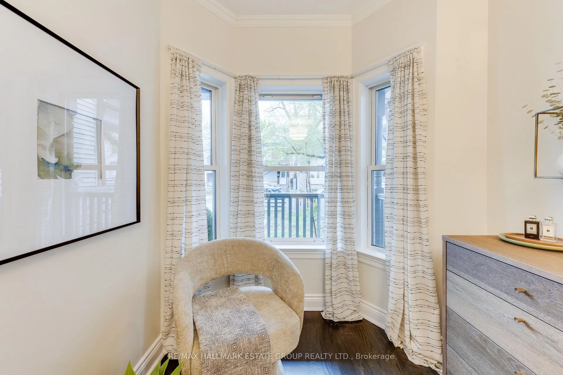 Photo 18 of 203 Rhodes Avenue, Toronto, Greenwood-Coxwell — HOMEH