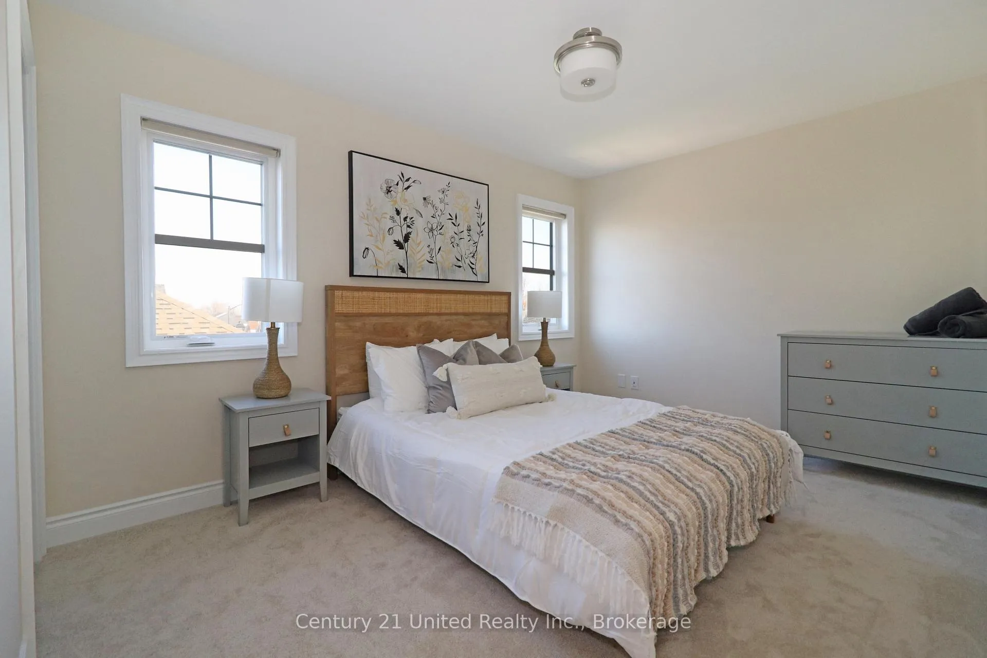 Photo 25 of 228 Rowberry Boulevard, Peterborough, Northcrest Ward 5 — HOMEH