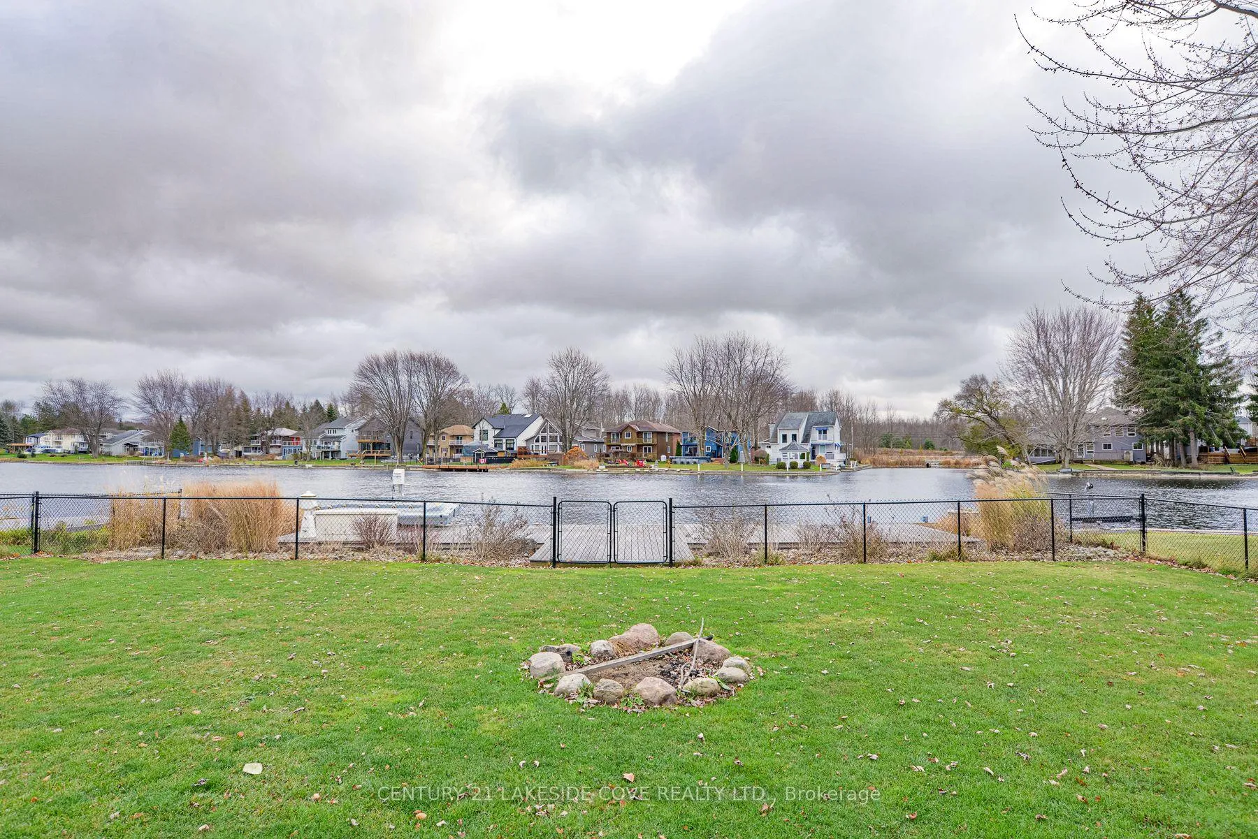 Photo 31 of 51 Ridge Avenue, Ramara, Brechin — HOMEH