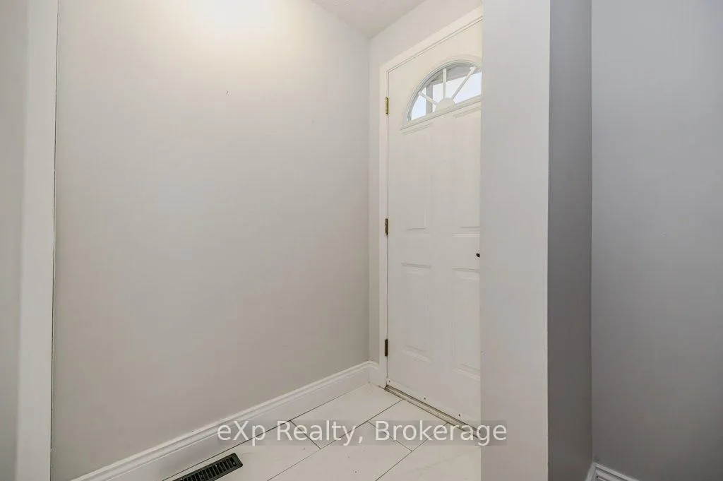 Photo 8 of Unit 2, 165 Green Valley Drive, Kitchener, Pioneer Park — HOMEH