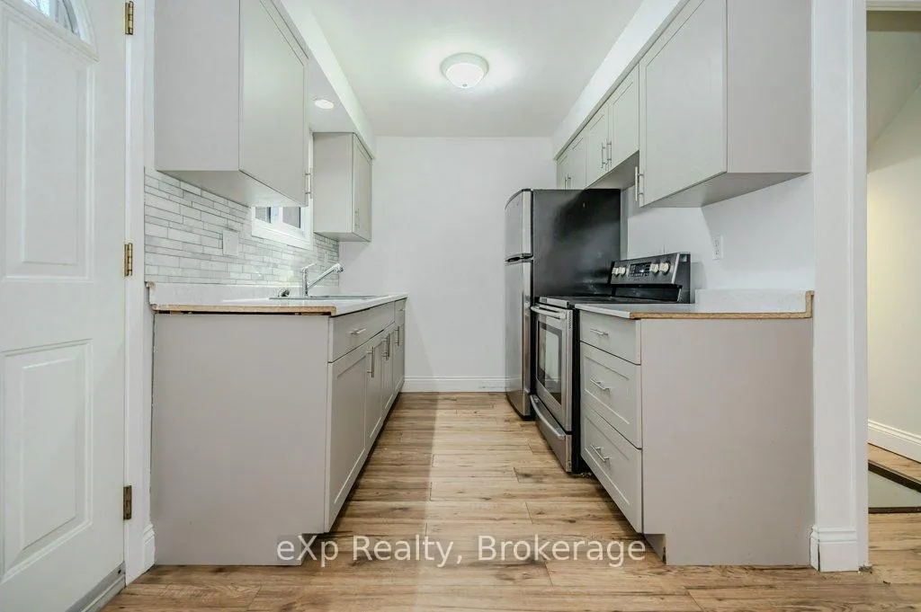 Photo 18 of Unit 2, 165 Green Valley Drive, Kitchener, Pioneer Park — HOMEH