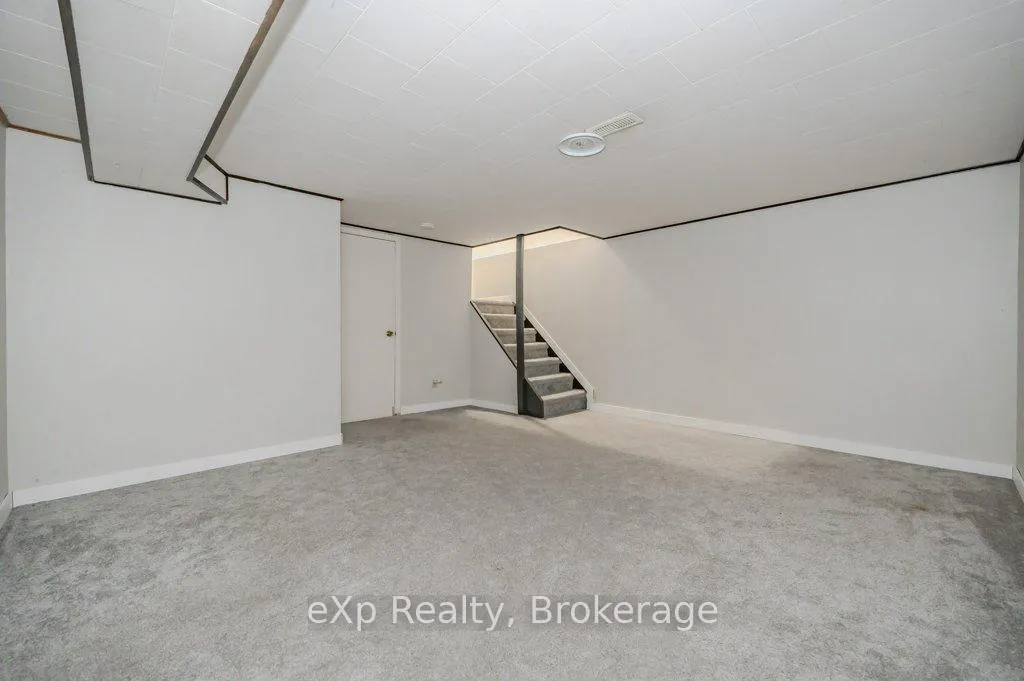 Photo 31 of Unit 2, 165 Green Valley Drive, Kitchener, Pioneer Park — HOMEH