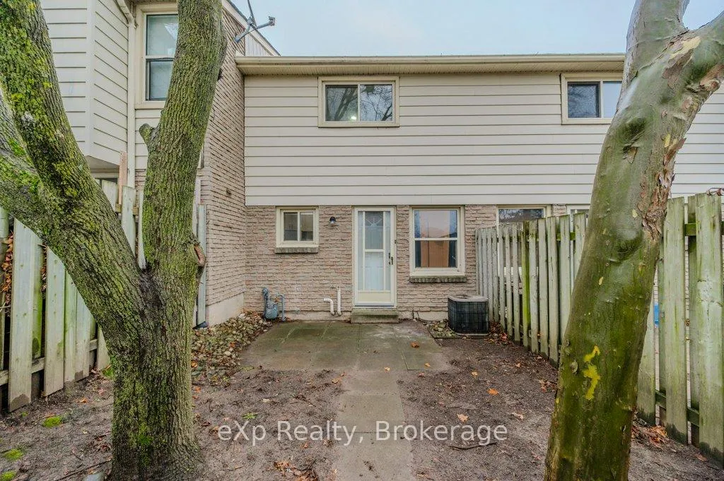 Photo 37 of Unit 2, 165 Green Valley Drive, Kitchener, Pioneer Park — HOMEH