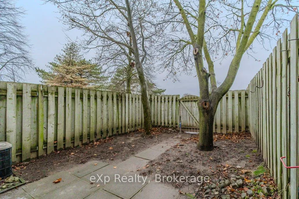 Photo 38 of Unit 2, 165 Green Valley Drive, Kitchener, Pioneer Park — HOMEH