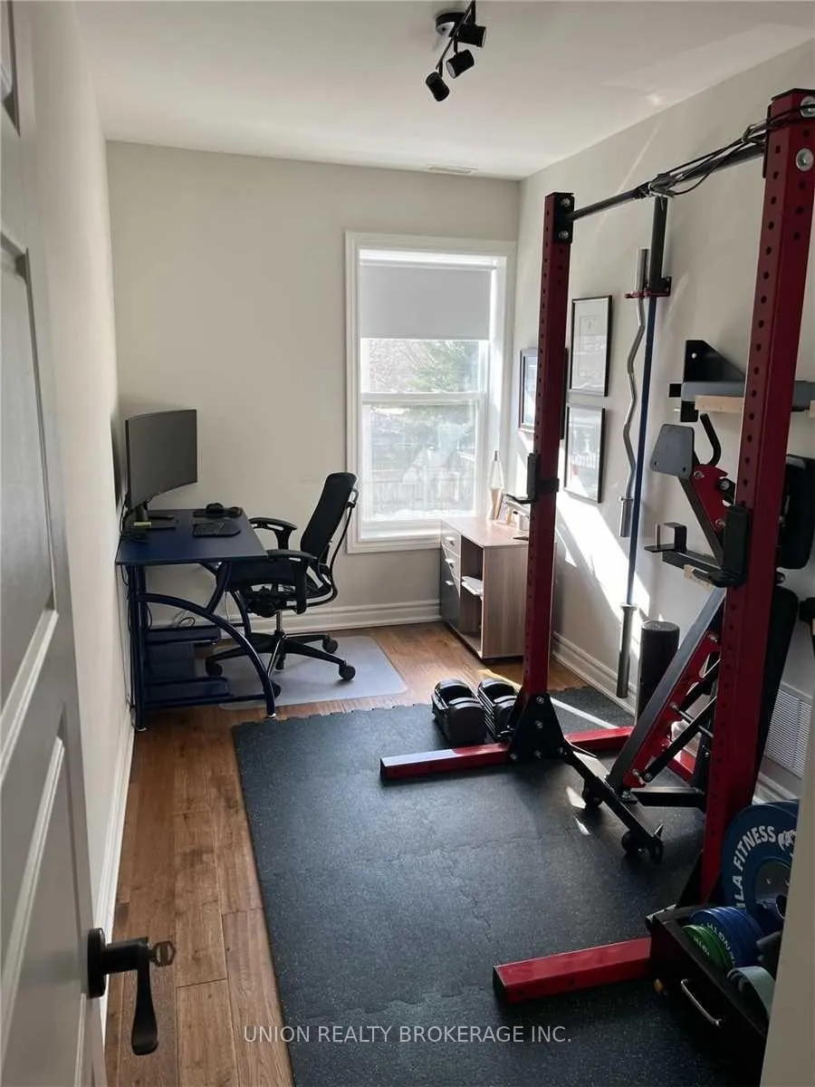 Photo 5 of Unit Upper, 1 Walter Street, Toronto, The Beaches — HOMEH