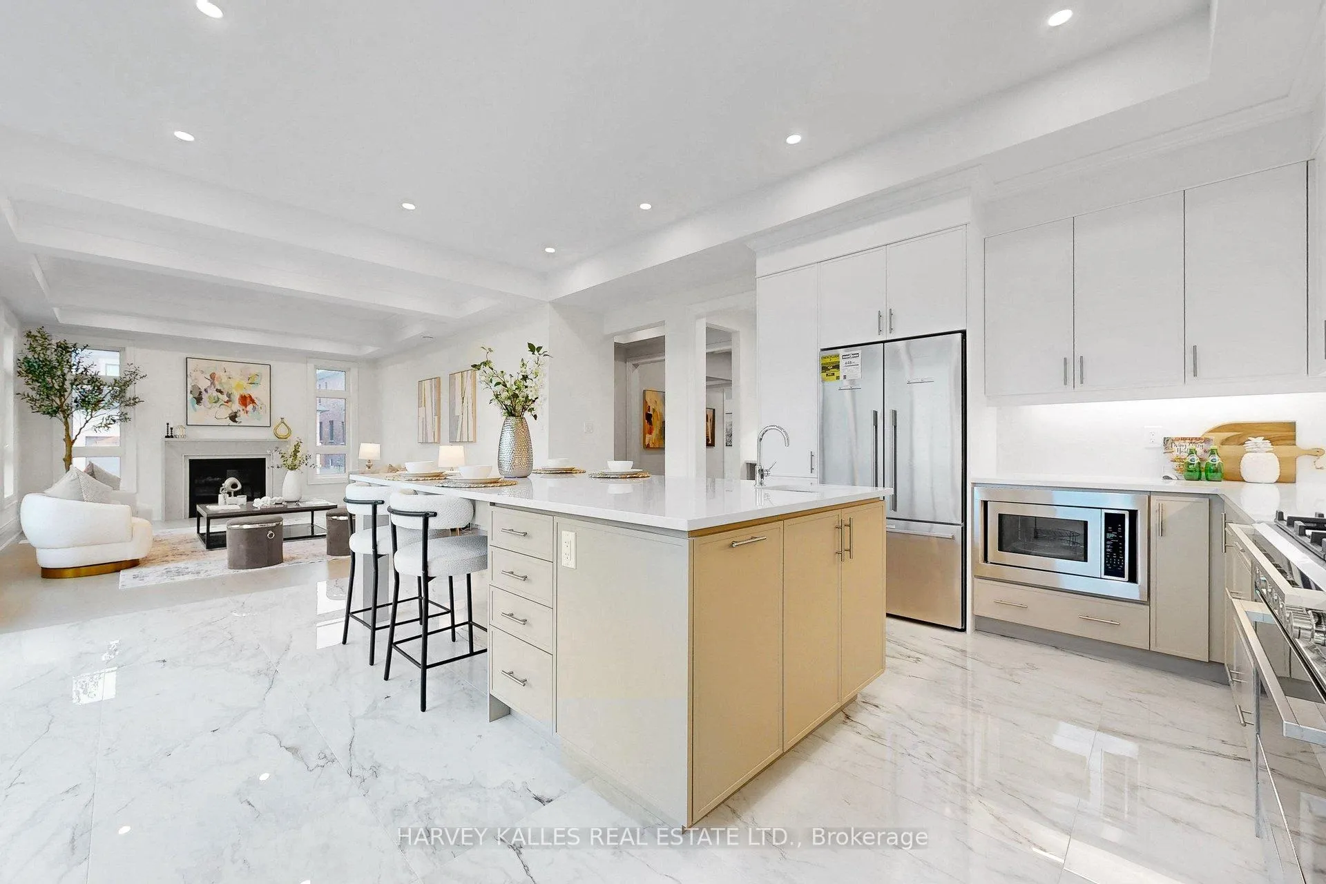 Photo 6 of 107 Winthrop Crescent, Vaughan, Vellore Village — HOMEH