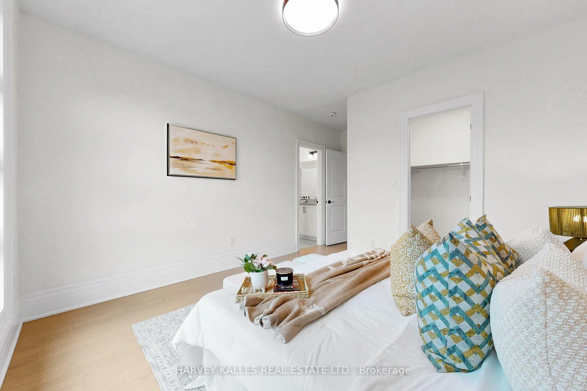 Photo 35 of 107 Winthrop Crescent, Vaughan, Vellore Village — HOMEH