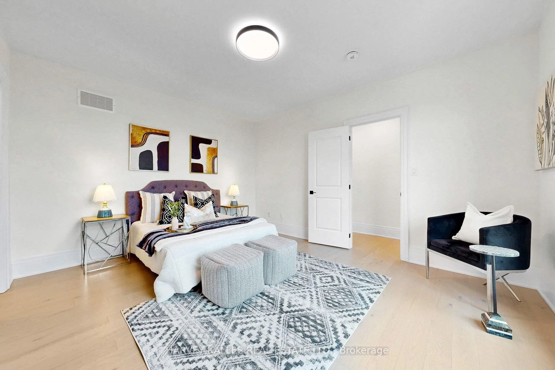 Photo 39 of 107 Winthrop Crescent, Vaughan, Vellore Village — HOMEH