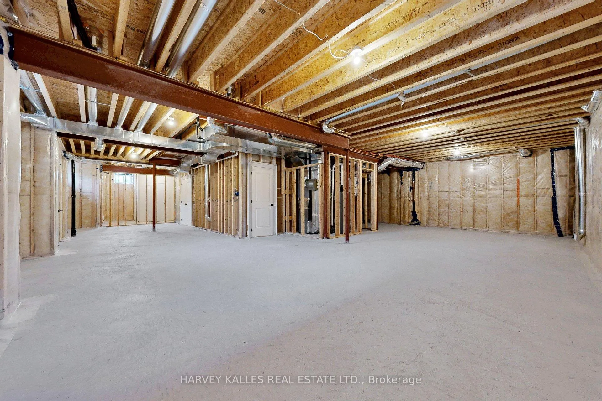 Photo 25 of 107 Winthrop Crescent, Vaughan, Vellore Village — HOMEH