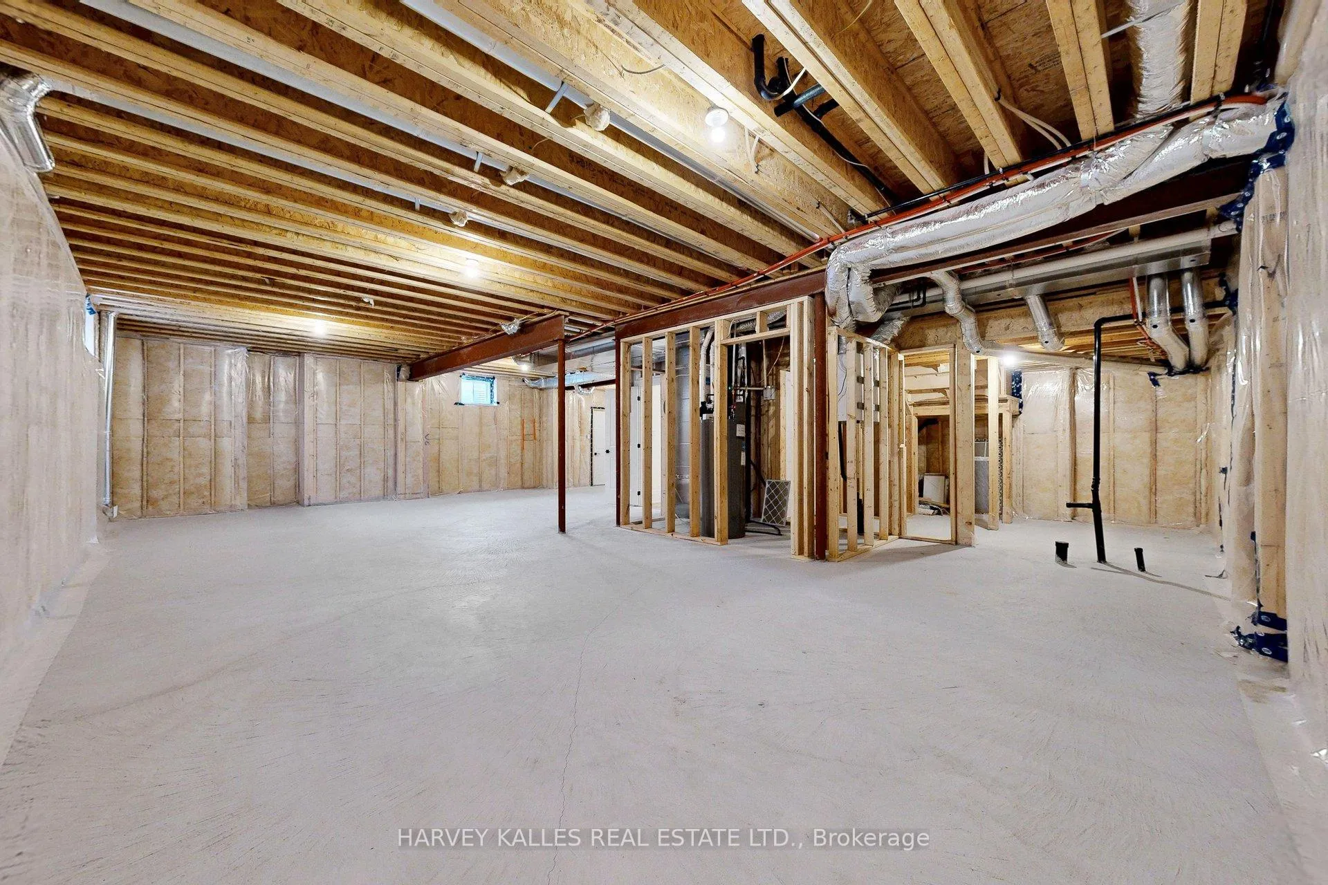 Photo 26 of 107 Winthrop Crescent, Vaughan, Vellore Village — HOMEH