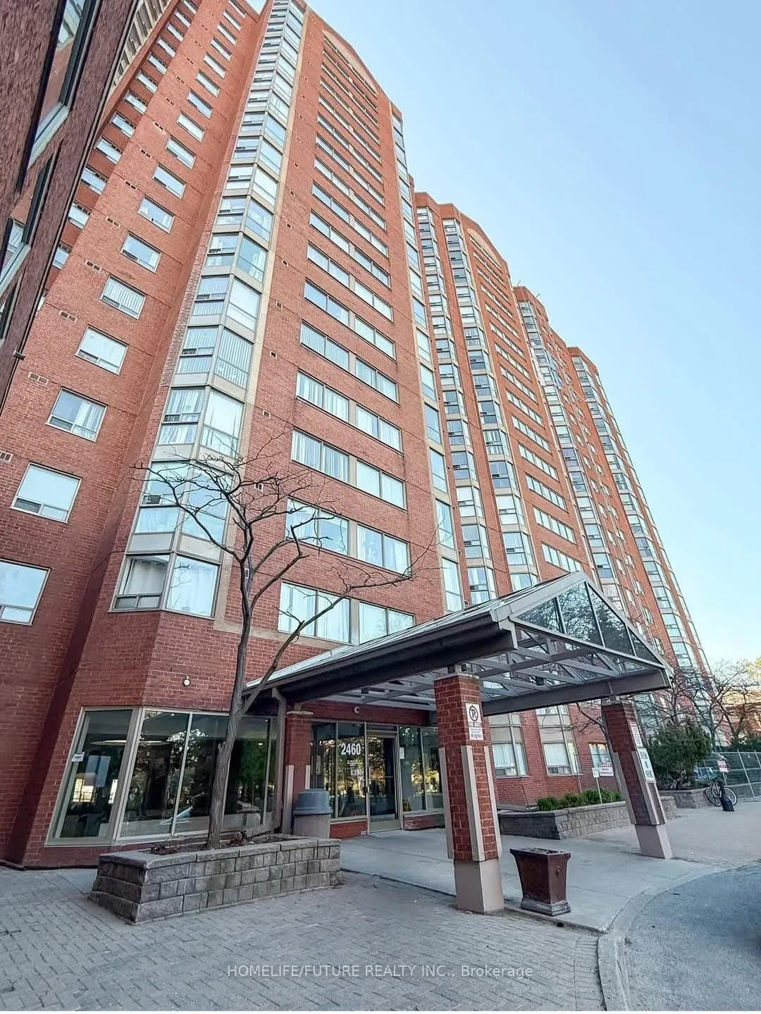 Front of Unit 708, 2460 Eglinton Avenue E