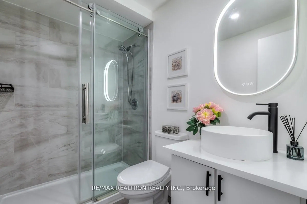 Photo 31 of 35 Miley Drive, Markham, Markville — HOMEH