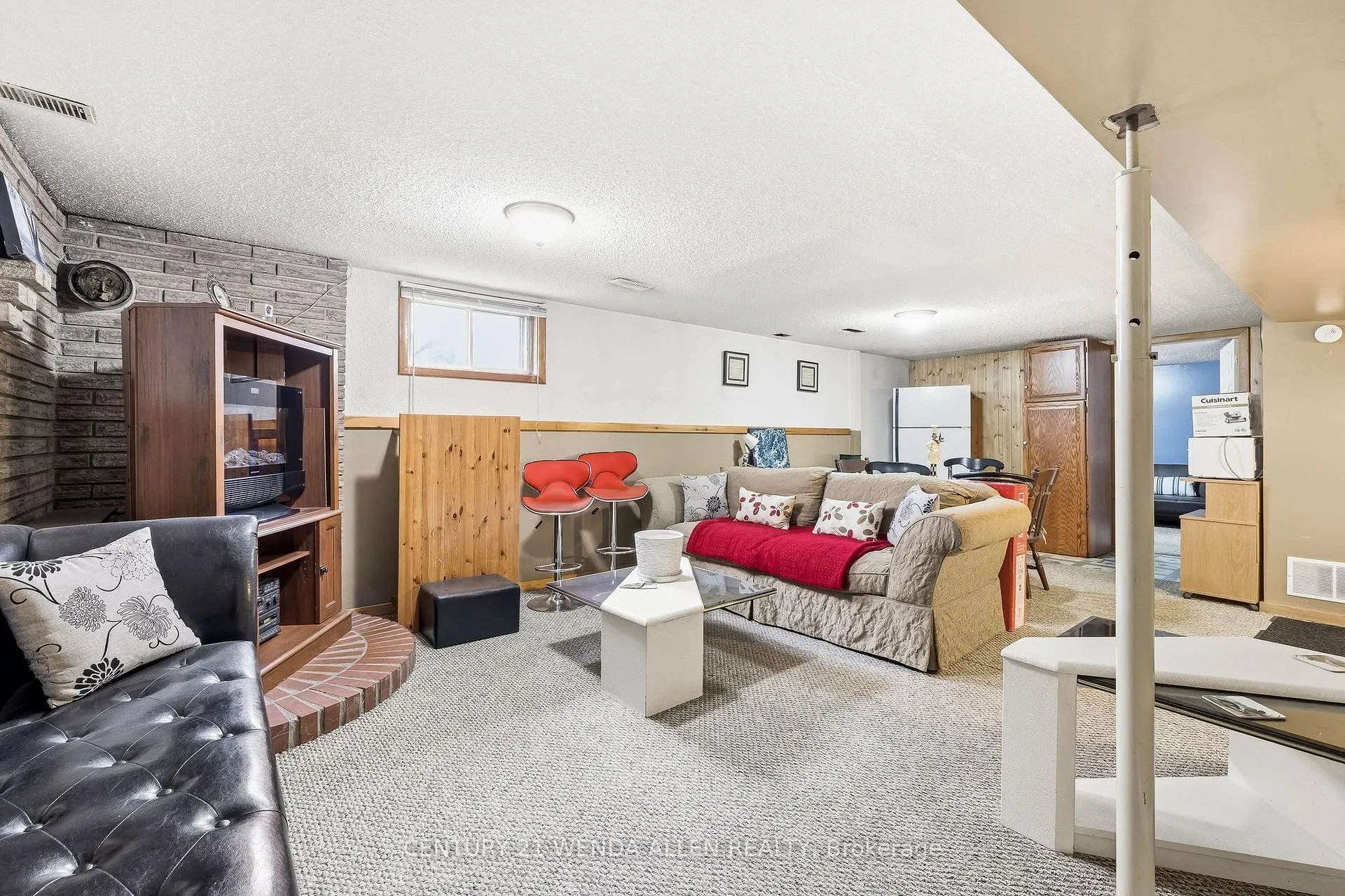 Photo 15 of 325 Highland Avenue, Oshawa, Central — HOMEH