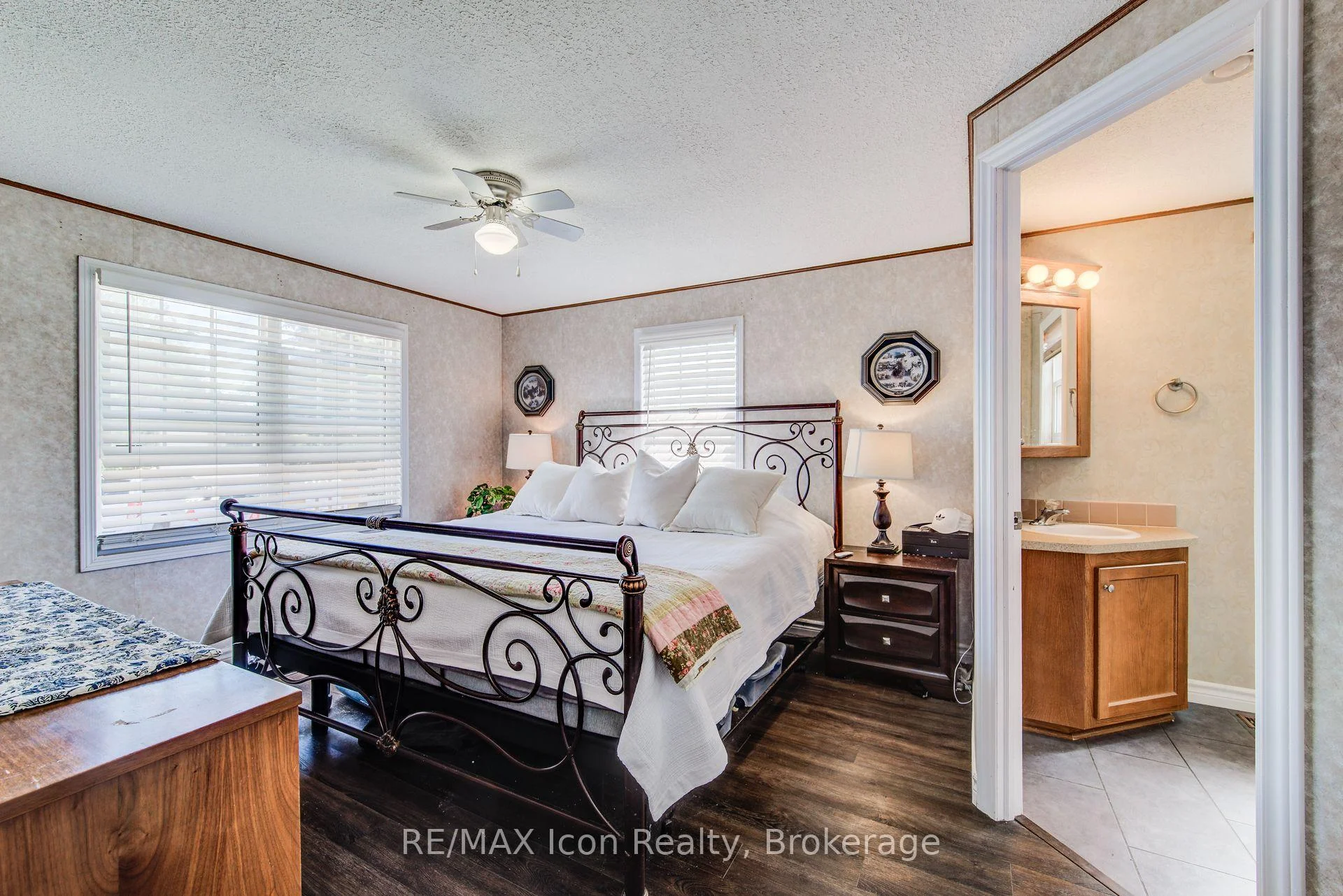 Photo 17 of 11 Hemlock Crescent, Puslinch, Rural Puslinch East — HOMEH