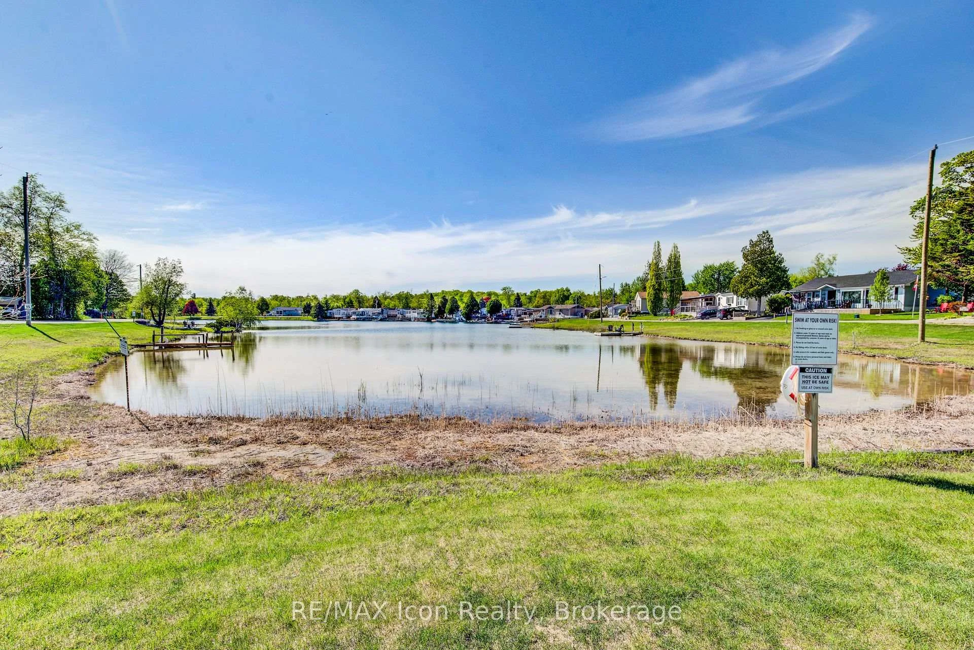 Photo 24 of 11 Hemlock Crescent, Puslinch, Rural Puslinch East — HOMEH